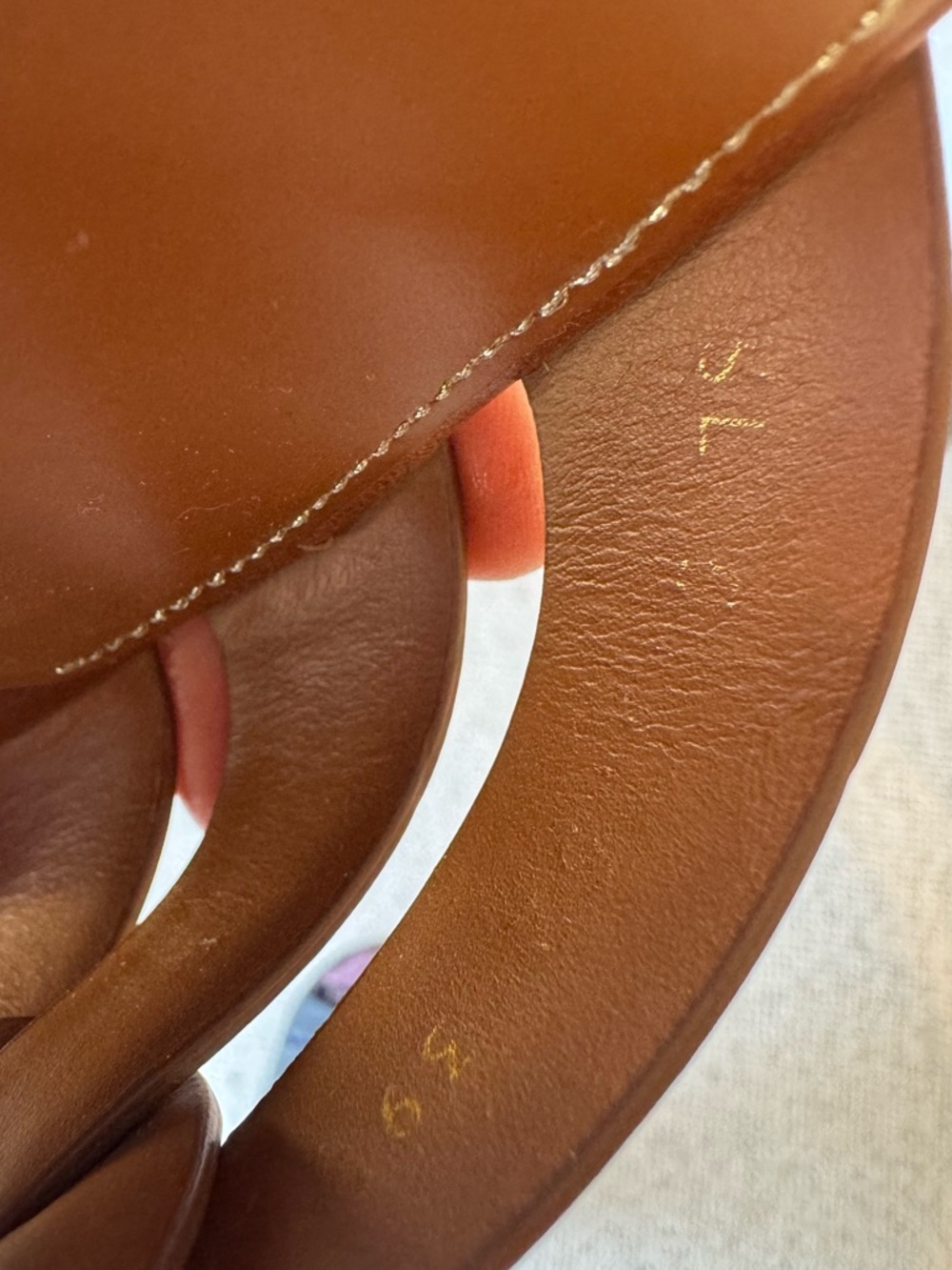 Saint Laurent Tribute slides in smooth leather size 39.5 Amber Firm price. - Picture 15 of 16